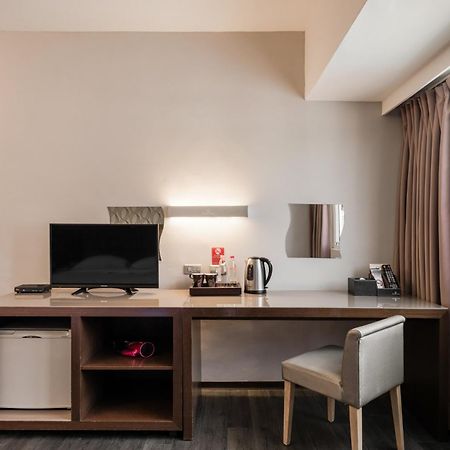 The Riverside Hotel Esthetics Kaohsiung Buitenkant foto