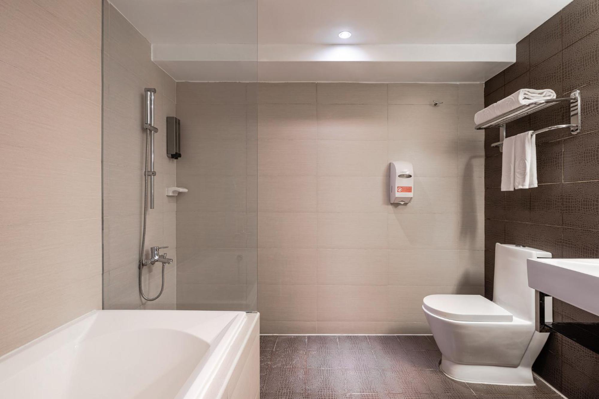The Riverside Hotel Esthetics Kaohsiung Buitenkant foto