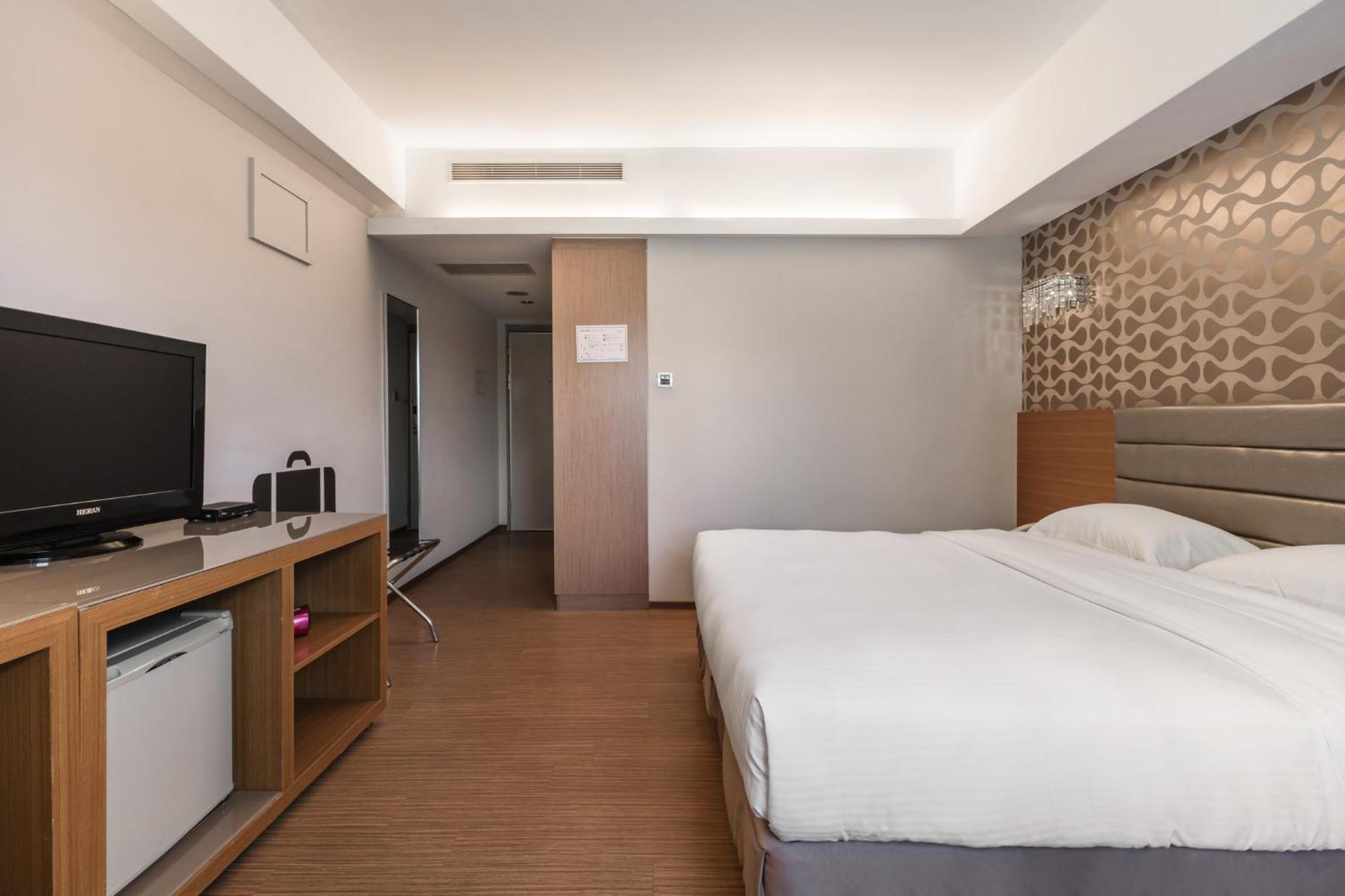The Riverside Hotel Esthetics Kaohsiung Buitenkant foto