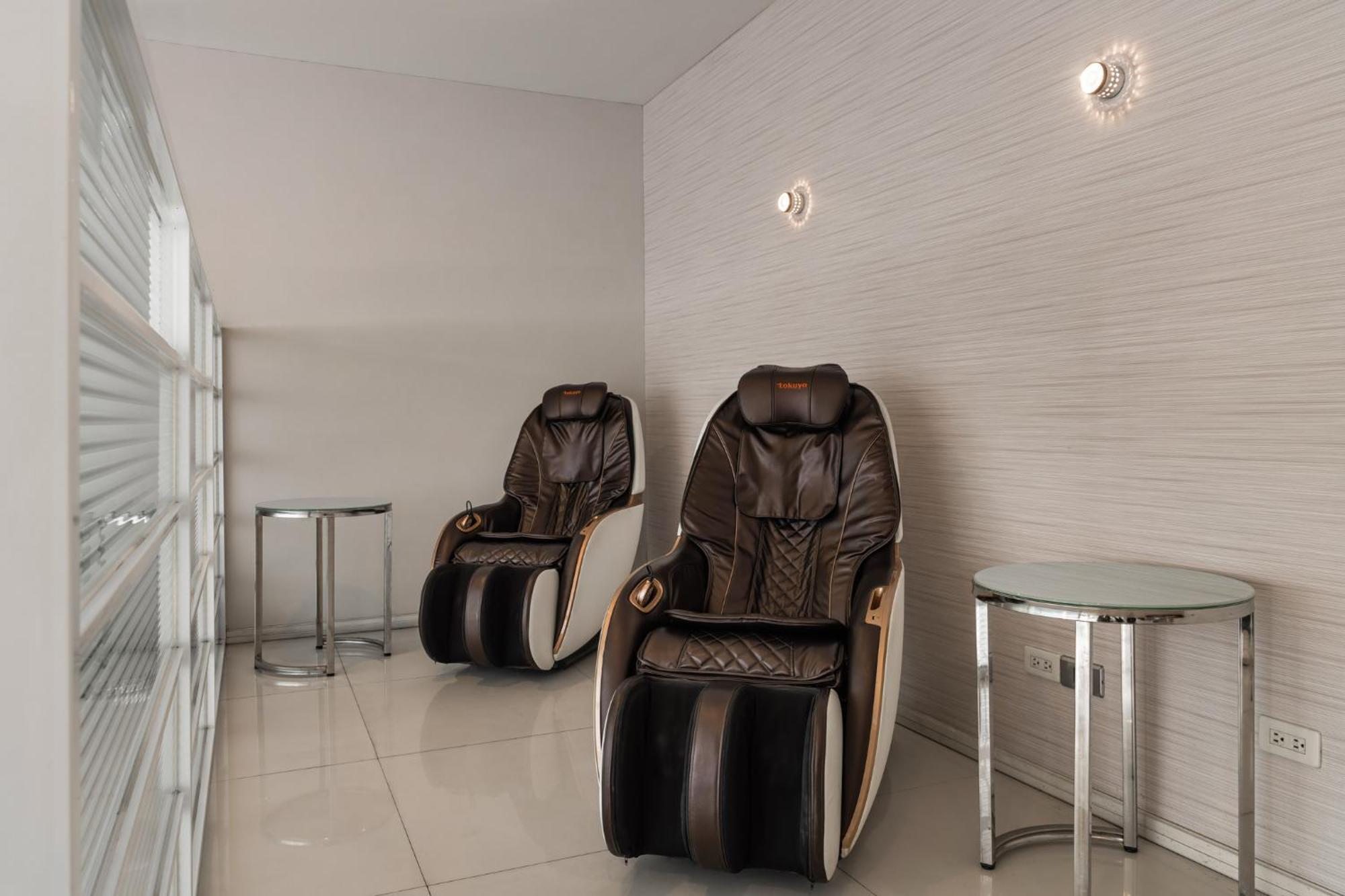 The Riverside Hotel Esthetics Kaohsiung Buitenkant foto
