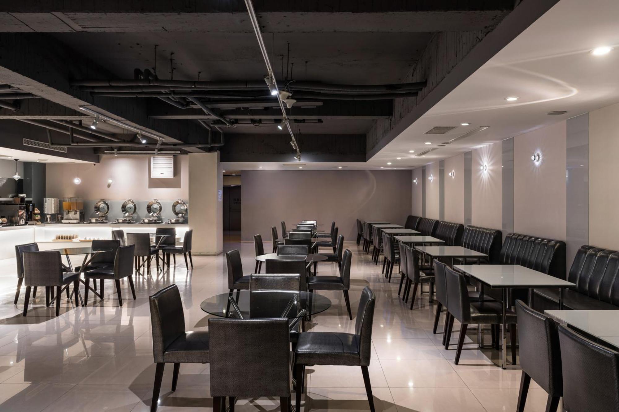 The Riverside Hotel Esthetics Kaohsiung Buitenkant foto